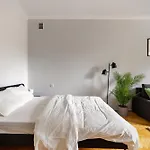 Nowy Swiat Modern Varsó